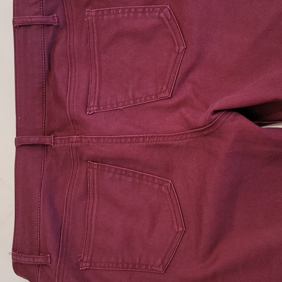 Women's Skinny Pants - Picture 7 of 7